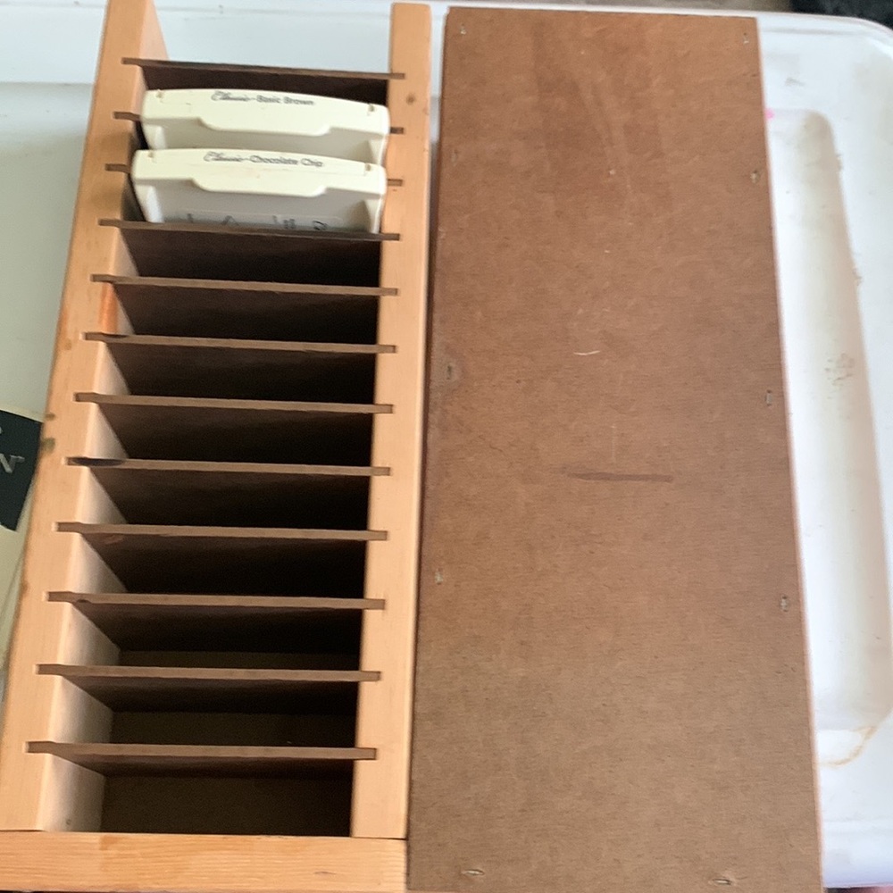 Ink pad holder
